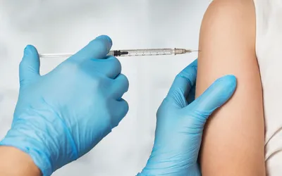 covid vaccine pfizer oxford moderna