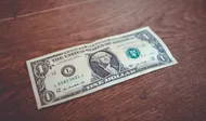 1 US dollar banknote close-up photography