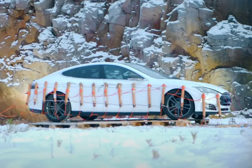 Tesla-owner-blows-up-his-car